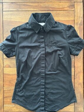 ALFRED SUNG Black Short-Sleeve Button-Down Shirt